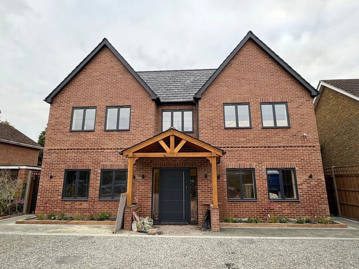 New build house by W. Pocock & Sons, photographed by Mark Sapsford
